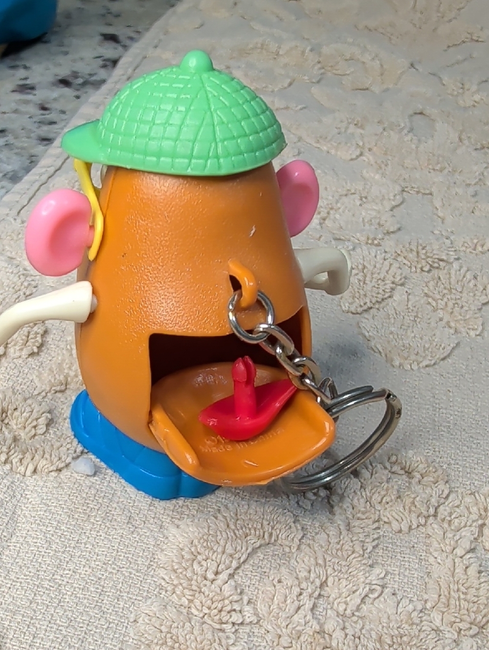 Vintage Mr. Potato Head Keychain With Parts - Picture 3 of 4